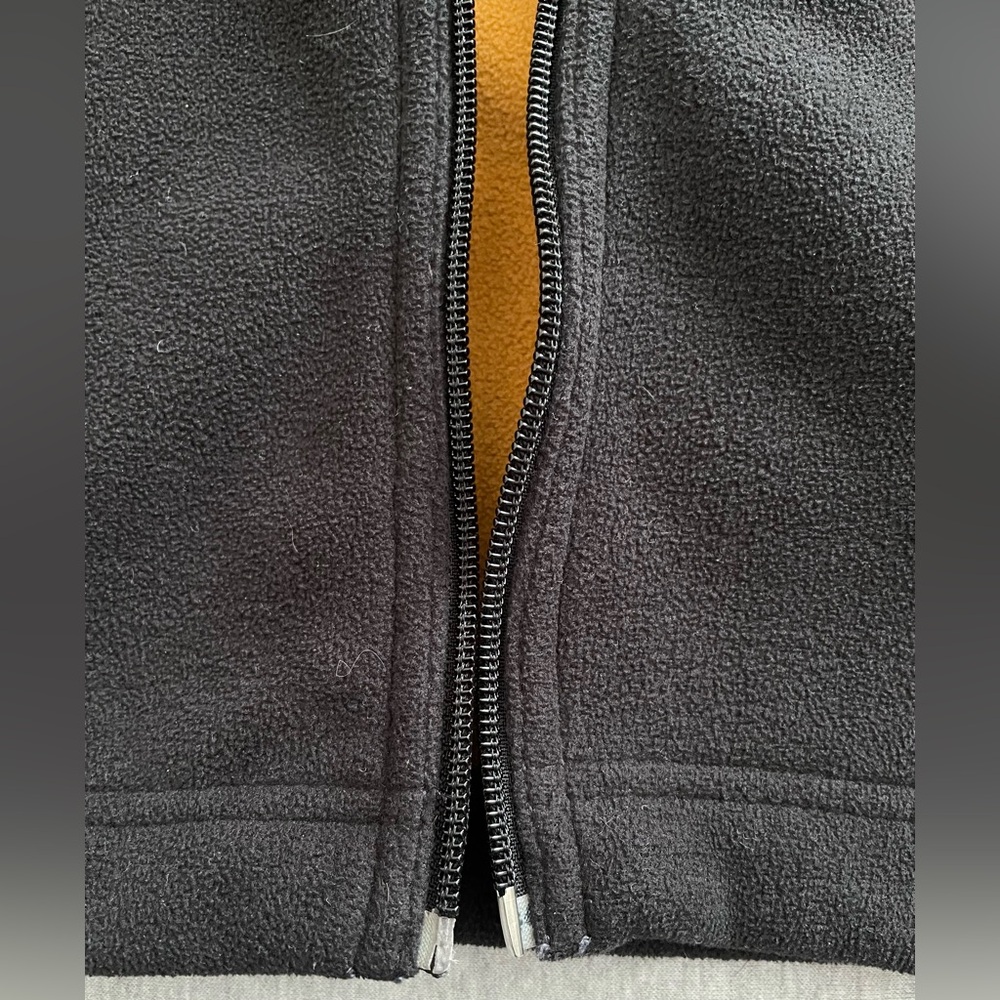 Timberland Men’s Size Large Black/Tan Hooded Vest Pockets Missing Zipper Pull - Picture 7 of 9
